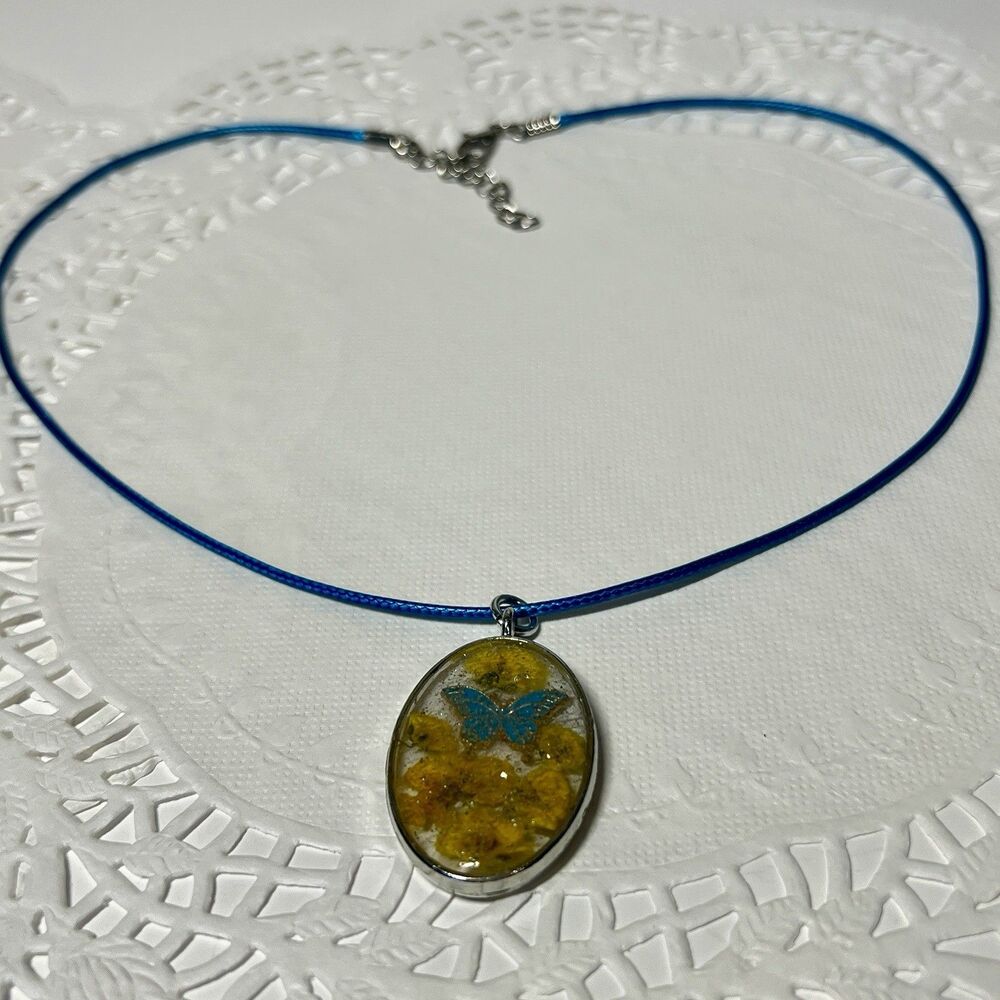 Handmade Resin Necklace Butterfly Charm With Real Pressed Flowers 18" Waxed Cord - Picture 5 of 7